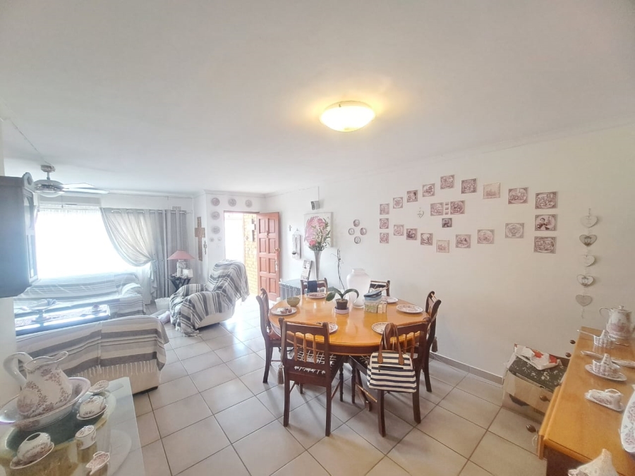 3 Bedroom Property for Sale in Rustenburg Central North West